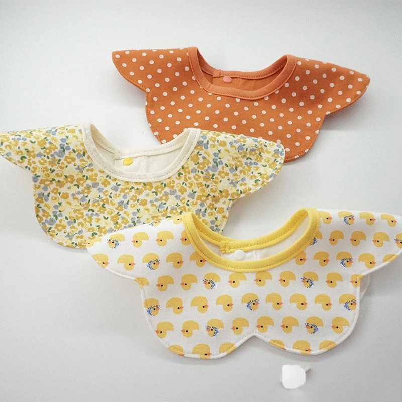 High Quality Waterproof Bacteria Resistant Easy to clean Children bibs